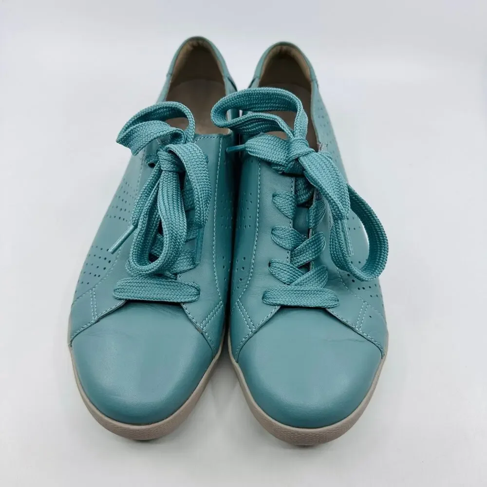 Dansko orli perforated